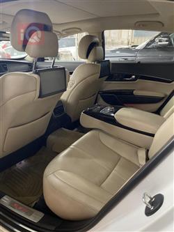 Kia Quoris